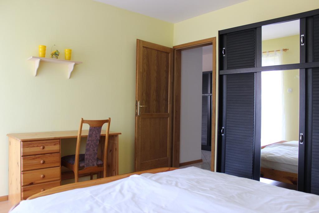 Otto Apartment Harkány Kamer foto